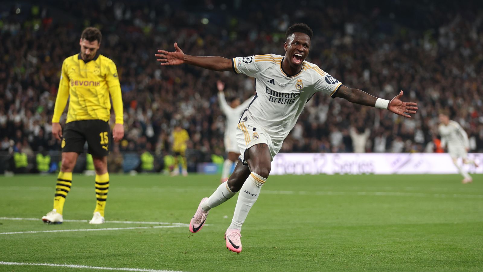 Match officials confirmed for Real Madrid - Borussia Dortmund